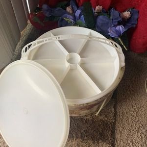 Vintage Tupperware 6 Slot Carrier w/ Lid & Handle Serving Dish complete